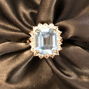 Vintage Joan Rivers cocktail ring